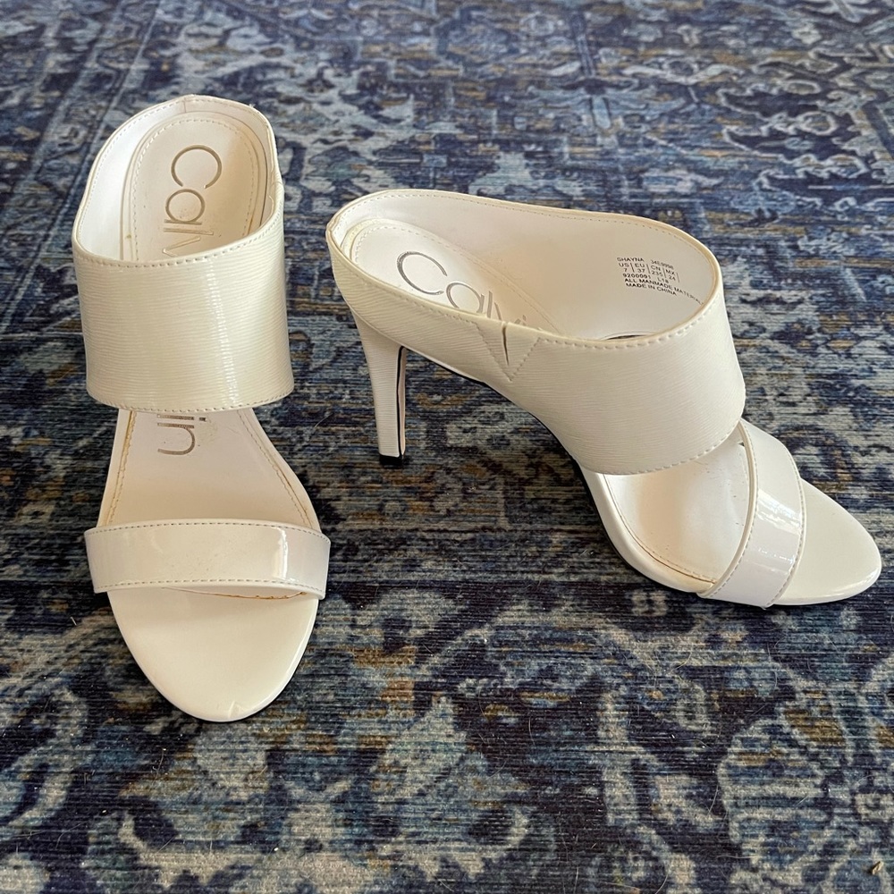 Calvin Klein White Heeled Mule / Sandals